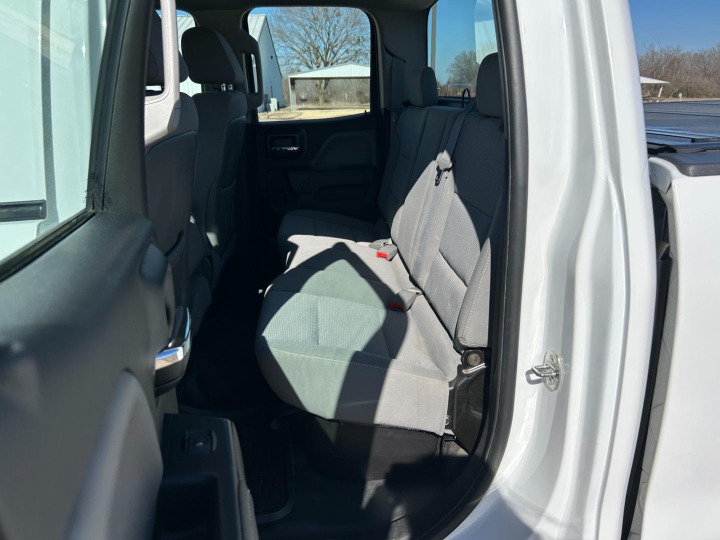 2015 White /Gray Chevrolet Silverado 1500 Work Truck Double Cab 2WD (1GCRCPEC1FZ) with an 5.3L V8 OHV 16V engine, 6-Speed Automatic transmission, located at 17760 Hwy 62, Morris, OK, 74445, (918) 733-4887, 35.609104, -95.877060 - 2015 CHEVY SILVERADO HAS THE 5.3L V8 AND IS RWD. IT FEATURES A KEYLESS ENTRY REMOTE, POWER WINDOWS, POWER MIRRORS, POWER LOCKS, AM/FM STEREO, PANDORA RADIO, AUX PORT, USB PORT, TRACTION CONTROL, CRUISE CONTROL, BACK UP CAMERA, BED COVER, BED LINER, AND HITCH. IT RUNS ON CNG (COMPRESSED NATURAL GAS) - Photo#15